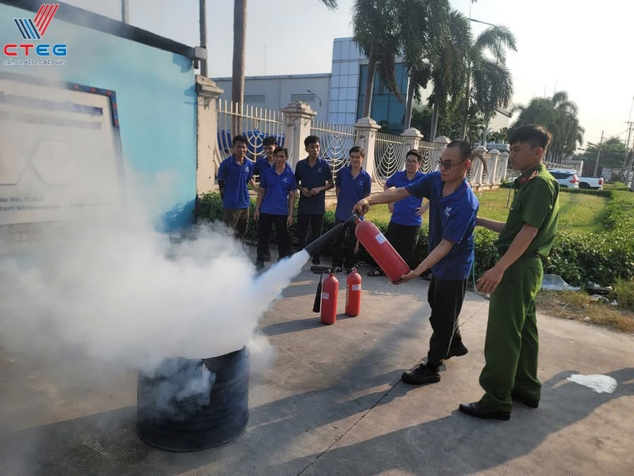 Cong ty bulong vit ban ton cteg (7)